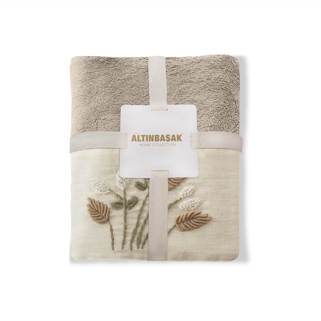 Льняное полотенце для рук с вышивкой бамбука