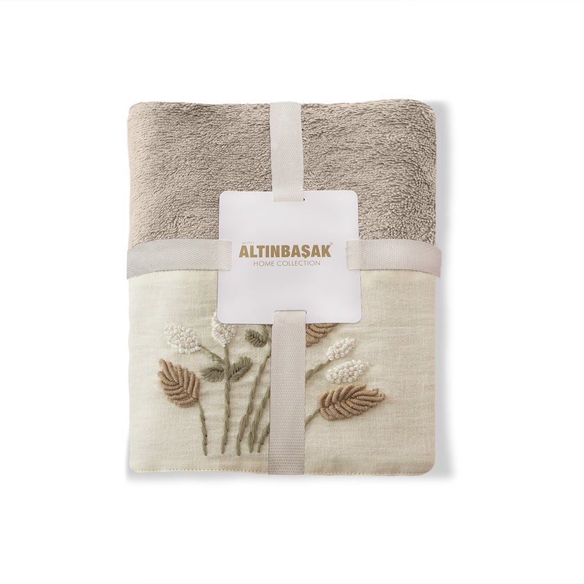 Льняное полотенце для рук с вышивкой бамбука