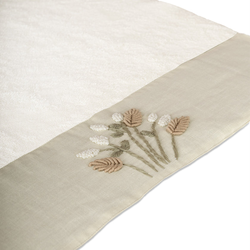 Лана Бамбуковое полотенце для рук с вышивкой