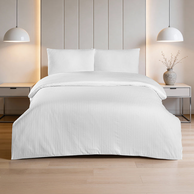 Linestyle Çift Kişilik %100 Pamuk Saten (90 Tel) Nevresim Seti Beyaz (3 Parça)