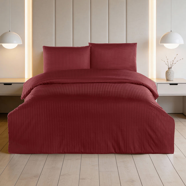 Linestyle Çift Kişilik %100 Pamuk Saten (90 Tel) Nevresim Seti Bordo (3 Parça)