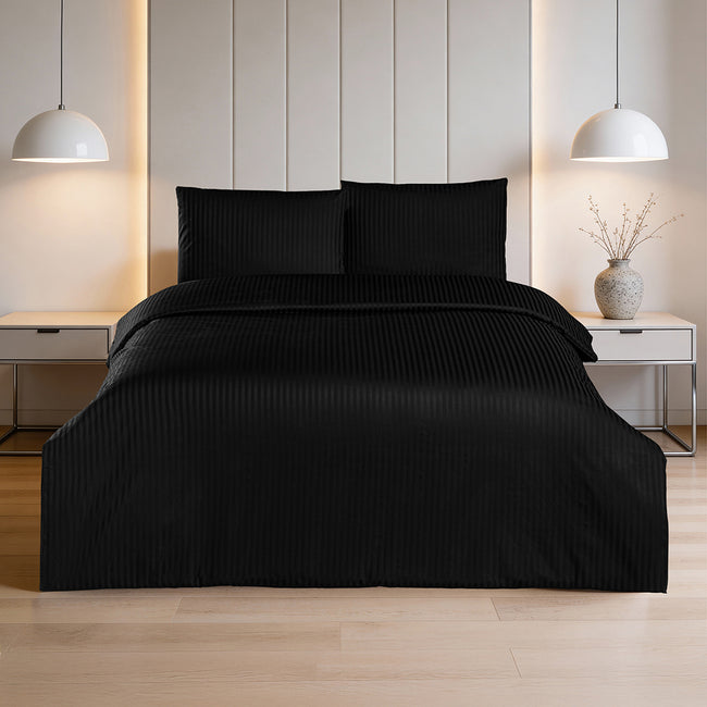 Linestyle Çift Kişilik %100 Pamuk Saten (90 Tel) Nevresim Seti Siyah (3 Parça)