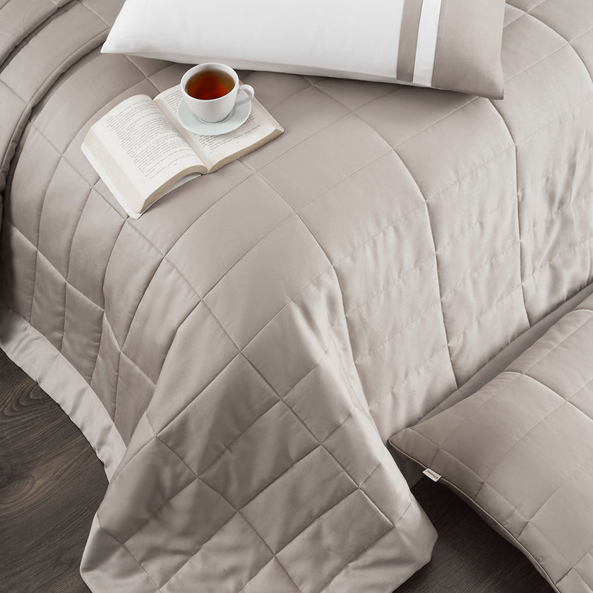 Vespera Çift Kişilik Nevresim-Yatak Örtüsü Takımı Bej (9 Parça)